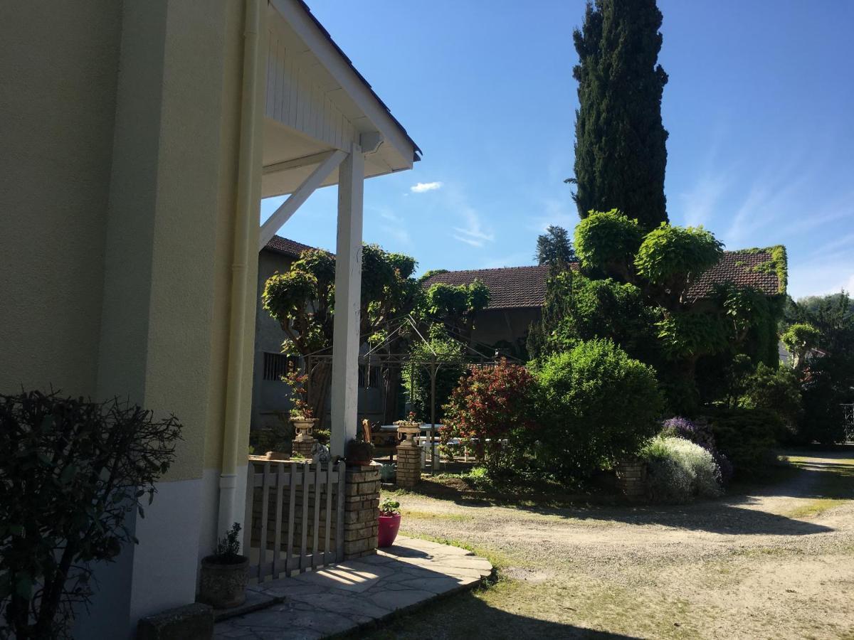 Villa Dufresne Beynost Exterior foto